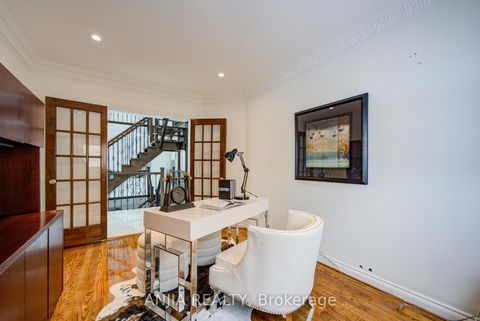 Photo 9 at 145 Beckenridge Drive, Milliken Mills East, Markham