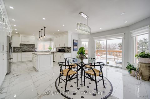 Photo 11 at 145 Beckenridge Drive, Milliken Mills East, Markham