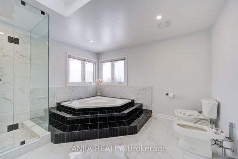 Photo 23 at 145 Beckenridge Drive, Milliken Mills East, Markham