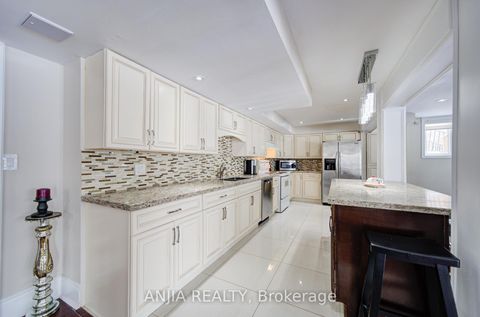 Photo 39 at 145 Beckenridge Drive, Milliken Mills East, Markham