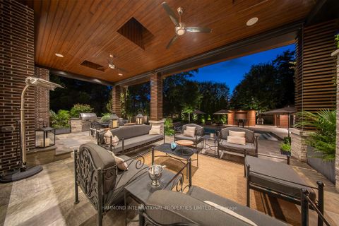 Photo 5 at 32 Totteridge Road, Rosethorn, Toronto