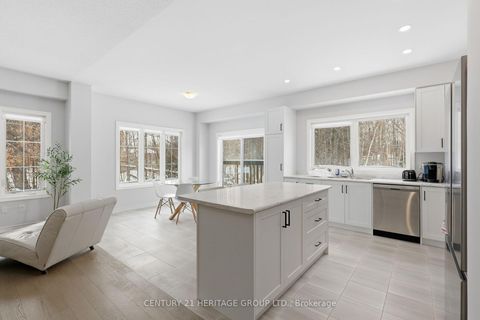 Photo 7 at 8 Scotia Road, Sutton & Jackson's Point, Georgina