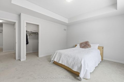 Photo 12 at 8 Scotia Road, Sutton & Jackson's Point, Georgina