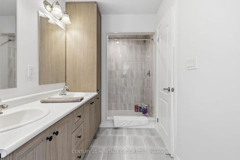 Photo 15 at 8 Scotia Road, Sutton & Jackson's Point, Georgina