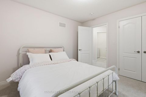 Photo 18 at 8 Scotia Road, Sutton & Jackson's Point, Georgina