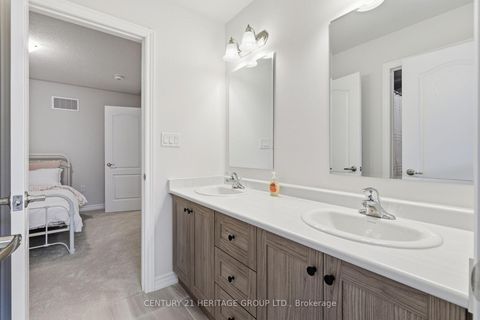 Photo 19 at 8 Scotia Road, Sutton & Jackson's Point, Georgina