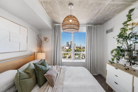 Photo 18 at 1402 - 1369 Bloor Street W, Dufferin Grove, Toronto