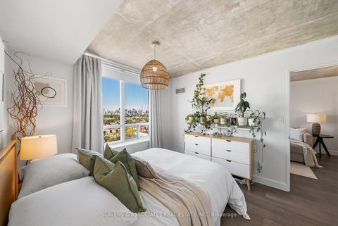 Photo 19 at 1402 - 1369 Bloor Street W, Dufferin Grove, Toronto