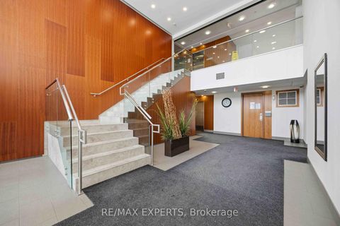 Photo 4 at 501 - 4700 HIGHWAY 7 Road S, East Woodbridge, Vaughan