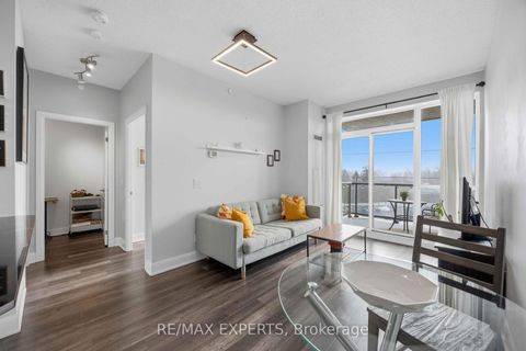 Photo 10 at 501 - 4700 HIGHWAY 7 Road S, East Woodbridge, Vaughan