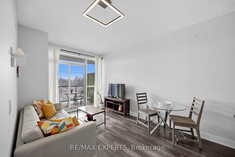 Photo 11 at 501 - 4700 HIGHWAY 7 Road S, East Woodbridge, Vaughan