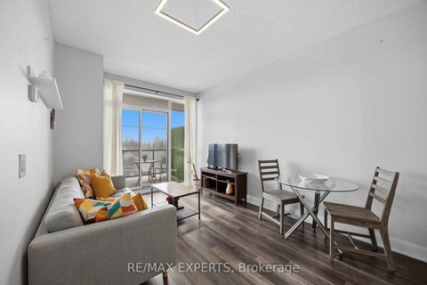 Photo 14 at 501 - 4700 HIGHWAY 7 Road S, East Woodbridge, Vaughan