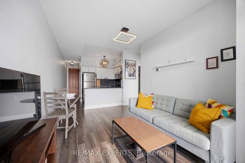 Photo 16 at 501 - 4700 HIGHWAY 7 Road S, East Woodbridge, Vaughan