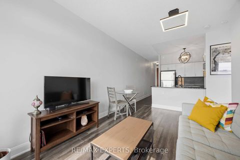 Photo 17 at 501 - 4700 HIGHWAY 7 Road S, East Woodbridge, Vaughan