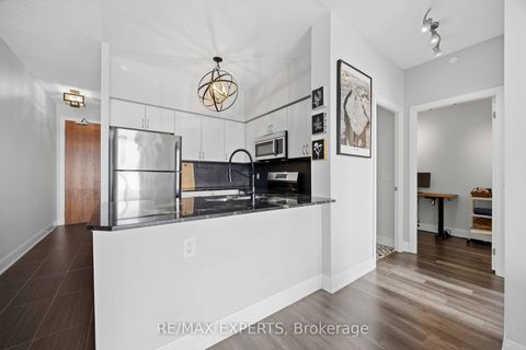 Photo 20 at 501 - 4700 HIGHWAY 7 Road S, East Woodbridge, Vaughan