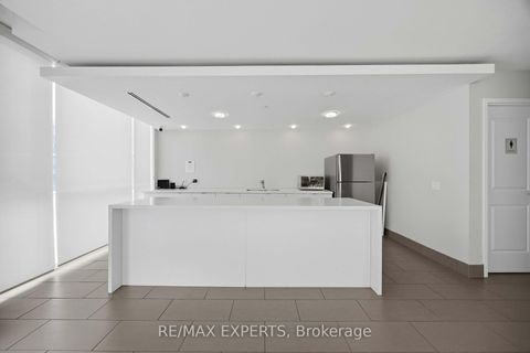 Photo 42 at 501 - 4700 HIGHWAY 7 Road S, East Woodbridge, Vaughan