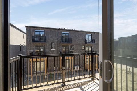 Photo 8 at 29 Drainie Street, Elder Mills, Vaughan