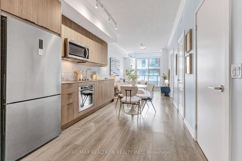 Photo 3 at 411 - 38 Forest Manor Road, Henry Farm, Toronto