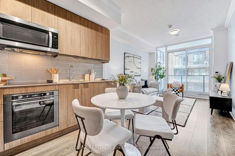 Photo 10 at 411 - 38 Forest Manor Road, Henry Farm, Toronto