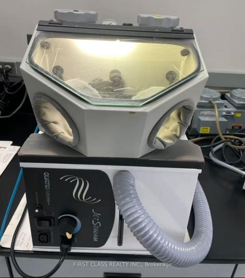 Photo 5 at 521 - 1200 Markham Road, Woburn, Toronto