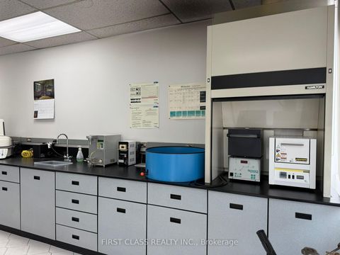 Photo 10 at 521 - 1200 Markham Road, Woburn, Toronto