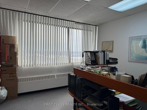 Photo 17 at 521 - 1200 Markham Road, Woburn, Toronto
