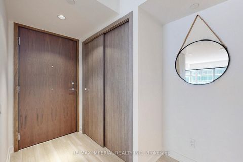 Photo 6 at 1001 - 17 Bathurst Street, Waterfront Communities C1, Toronto