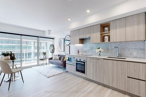 Photo 8 at 1001 - 17 Bathurst Street, Waterfront Communities C1, Toronto