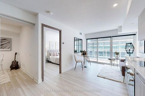 Photo 19 at 1001 - 17 Bathurst Street, Waterfront Communities C1, Toronto