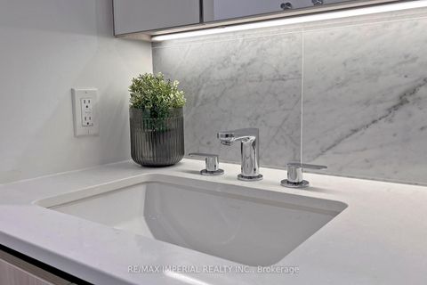 Photo 24 at 1001 - 17 Bathurst Street, Waterfront Communities C1, Toronto