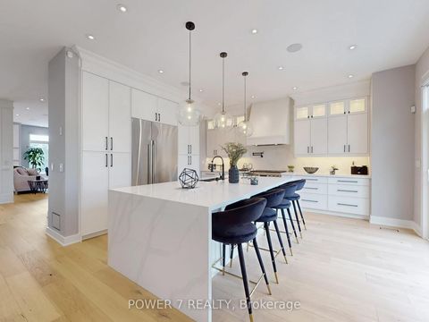 Photo 10 at 34 Dresden Road, Clanton Park, Toronto