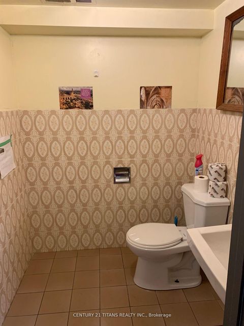 Photo 7 at 481A Oakwood Avenue, Oakwood Village, Toronto