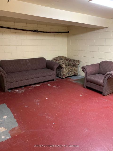 Photo 11 at 481A Oakwood Avenue, Oakwood Village, Toronto