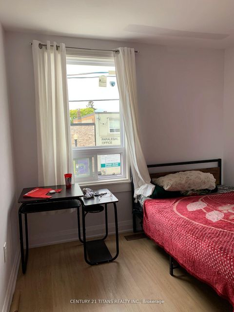 Photo 22 at 481A Oakwood Avenue, Oakwood Village, Toronto