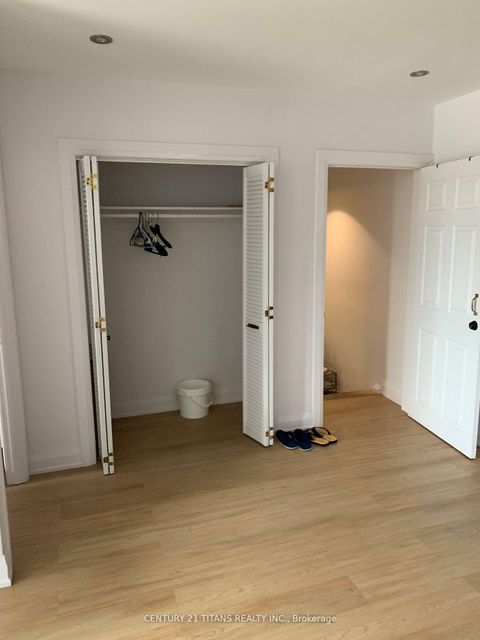 Photo 14 at 481 Oakwood Avenue, Oakwood Village, Toronto