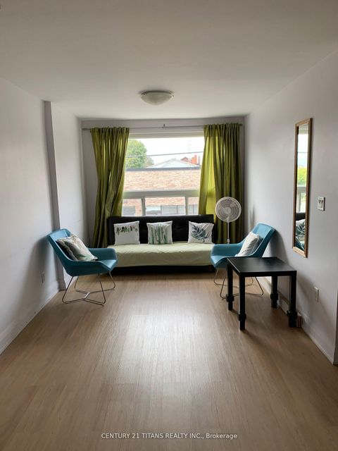 Photo 15 at 481 Oakwood Avenue, Oakwood Village, Toronto