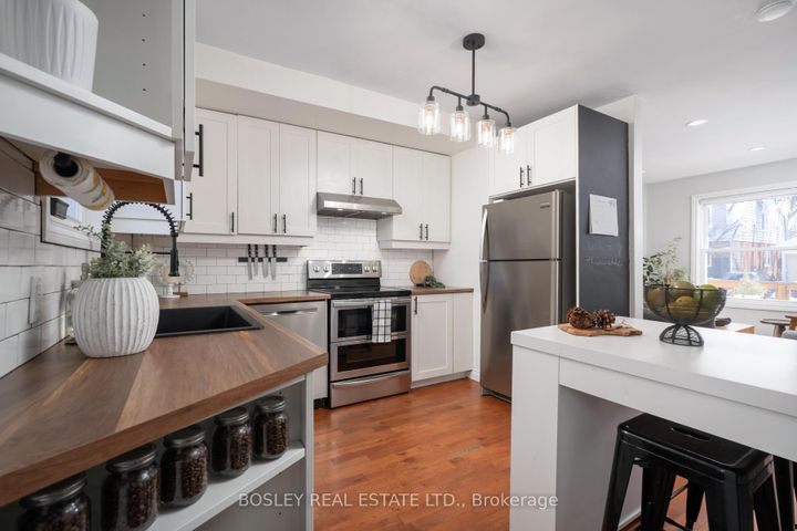 Photo 6 at 24 Queensdale Avenue, East York, Toronto