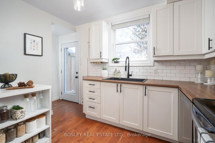 Photo 7 at 24 Queensdale Avenue, East York, Toronto