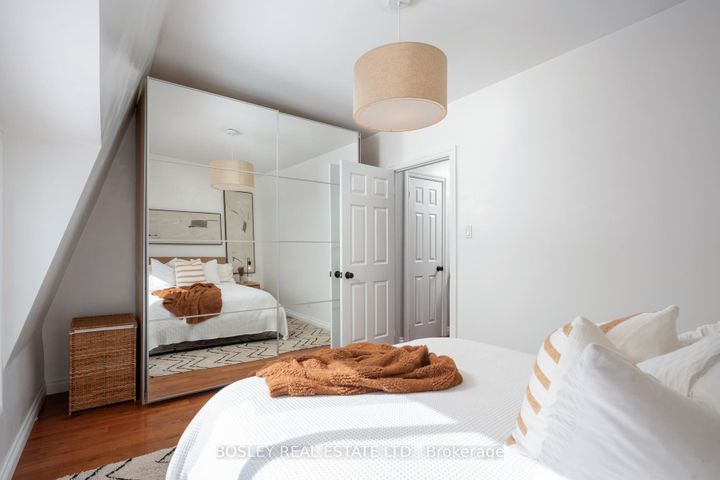 Photo 9 at 24 Queensdale Avenue, East York, Toronto