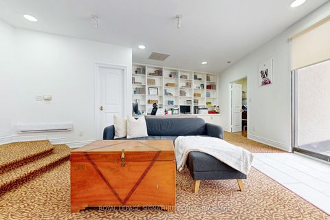 Photo 27 at 410/204 - 33 Harbour Square, Waterfront Communities C1, Toronto