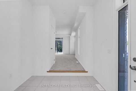 Photo 4 at 99 Divadale Road, Elder Mills, Vaughan