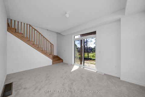 Photo 5 at 99 Divadale Road, Elder Mills, Vaughan