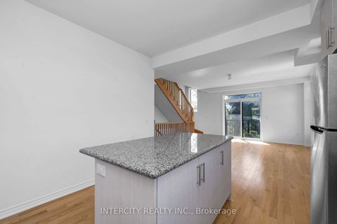 Photo 12 at 99 Divadale Road, Elder Mills, Vaughan