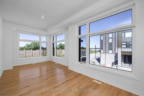 Photo 14 at 99 Divadale Road, Elder Mills, Vaughan