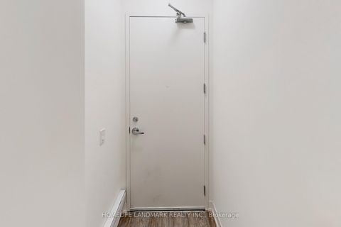 Photo 24 at 614 - 7 Steckley House Lane, Rural Richmond Hill, Richmond Hill