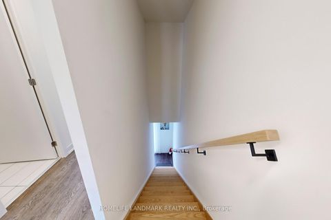 Photo 26 at 614 - 7 Steckley House Lane, Rural Richmond Hill, Richmond Hill