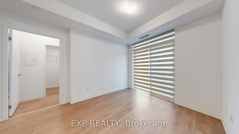 Photo 14 at 2414 - 10 Abeja Street, Concord, Vaughan