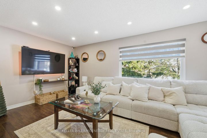 Photo 13 at W28 - 220 Ormond Drive, Samac, Oshawa