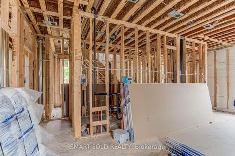 Photo 7 at 4 Forty Third Street, Long Branch, Toronto