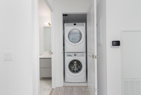 Photo 9 at 2708 - 36 Elm Drive W, City Centre, Mississauga